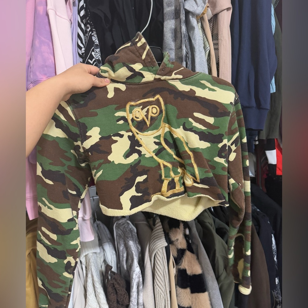 Camo Hoodie Sweater with Owl Logo - Green Camo - Picture 3 of 5
